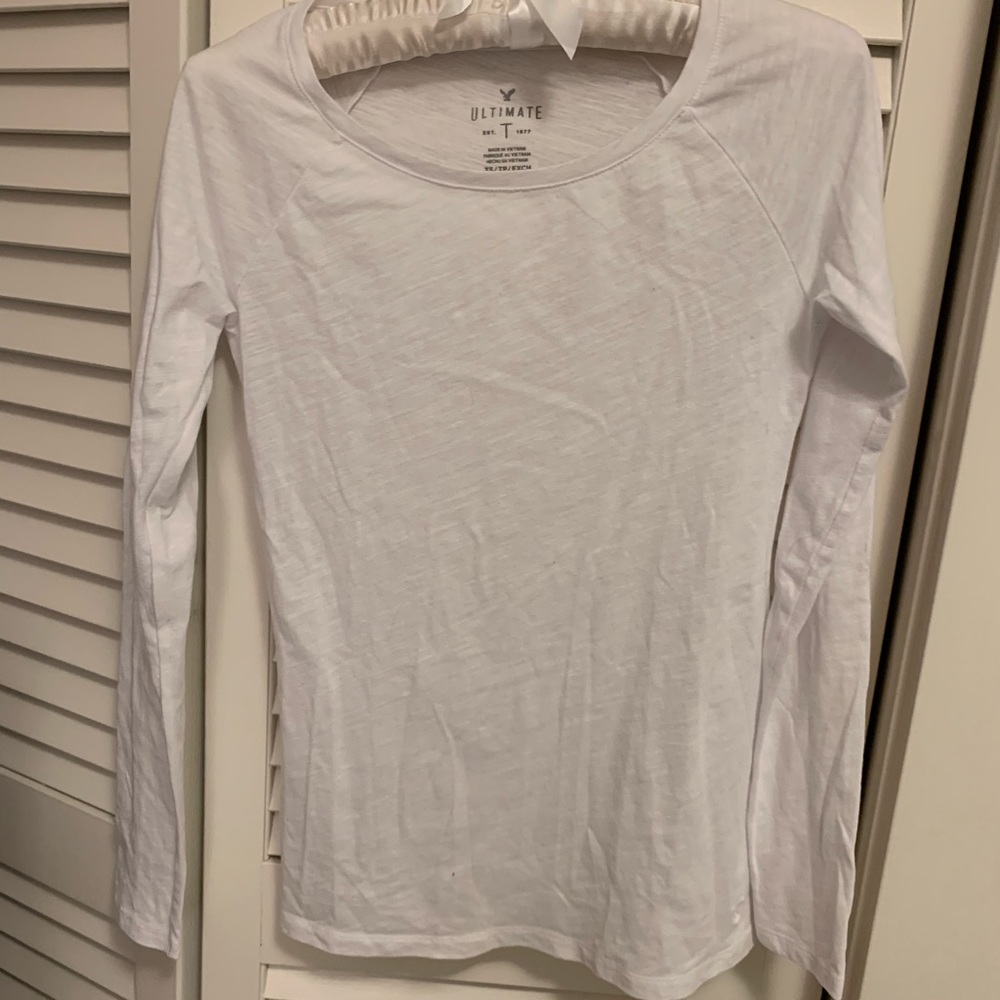American Eagle XS Plain White Long Sleeve Tee